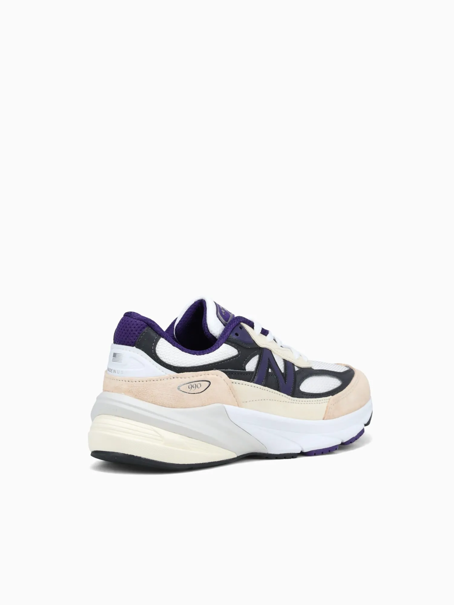 990v6 Wht Blk plum