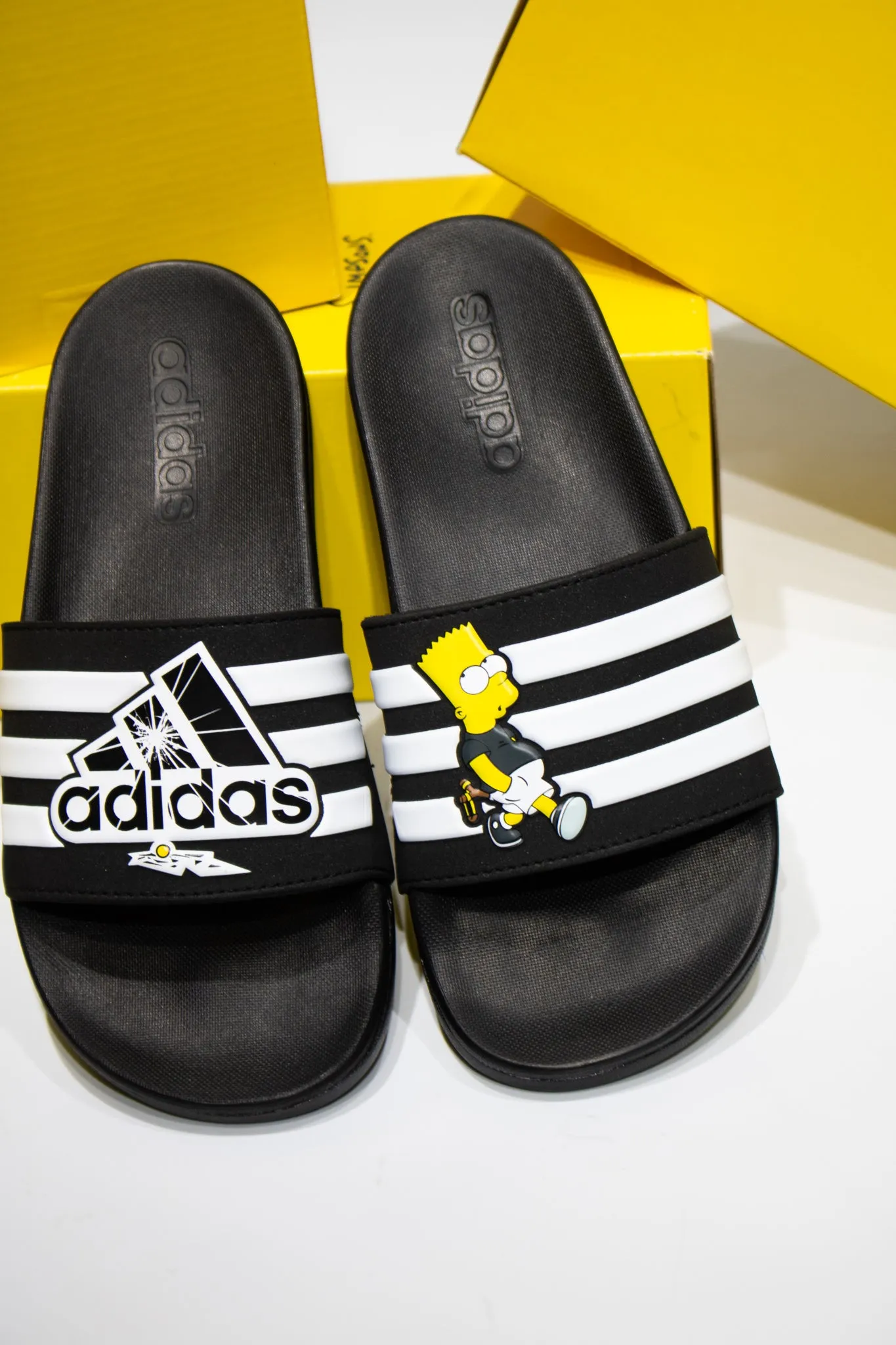 ADILETTE COMFORT SLIDE "THE SIMPSONS"