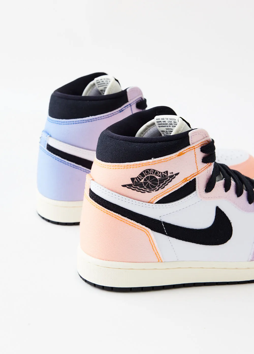 Air Jordan 1 Retro High 'Skyline' Sneakers