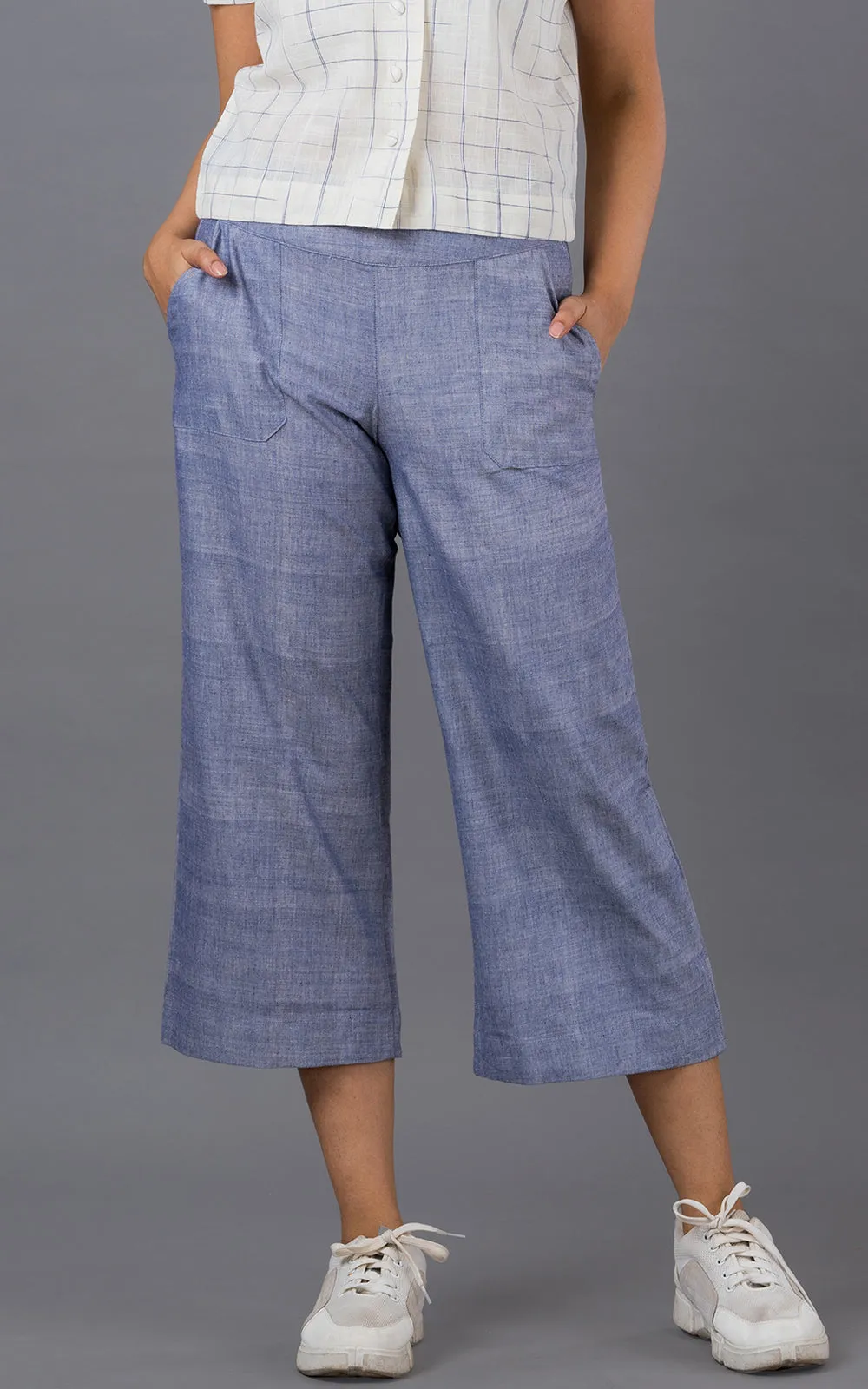 Blue solid wide leg cropped pants