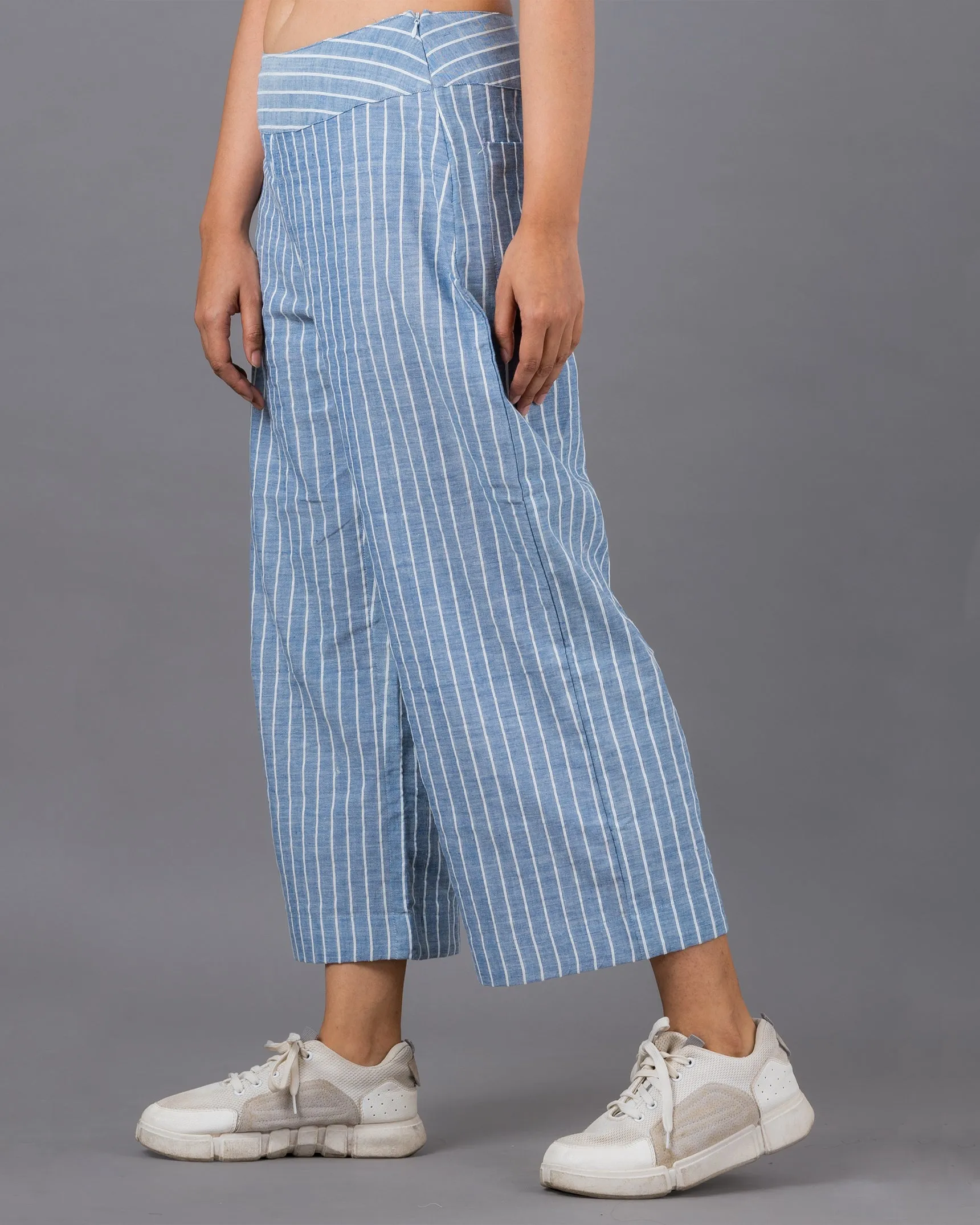 Blue striped wide legged cropped pants