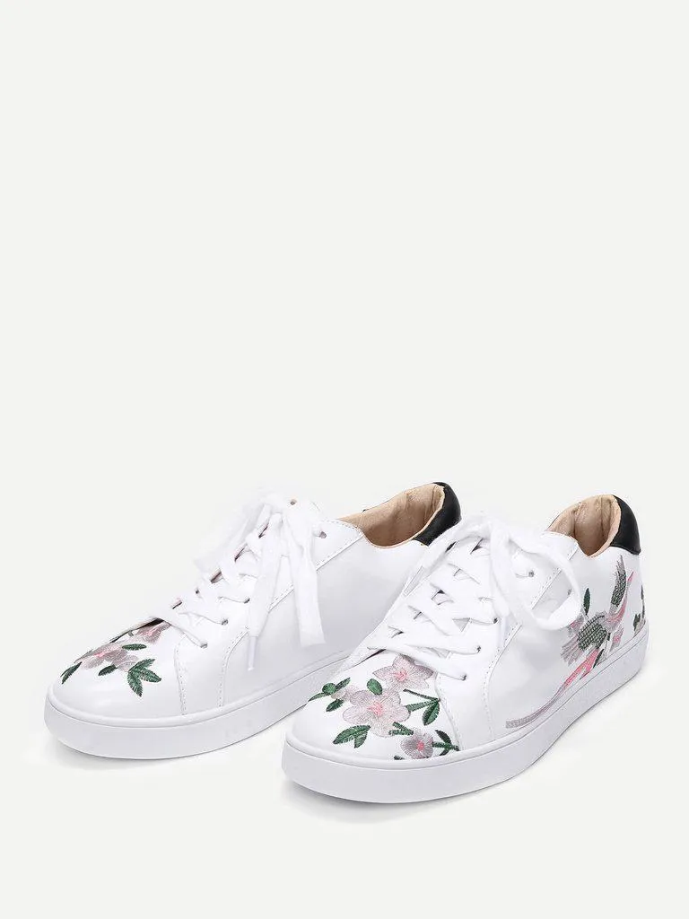 Calico Embroidered Lace Up Sneakers