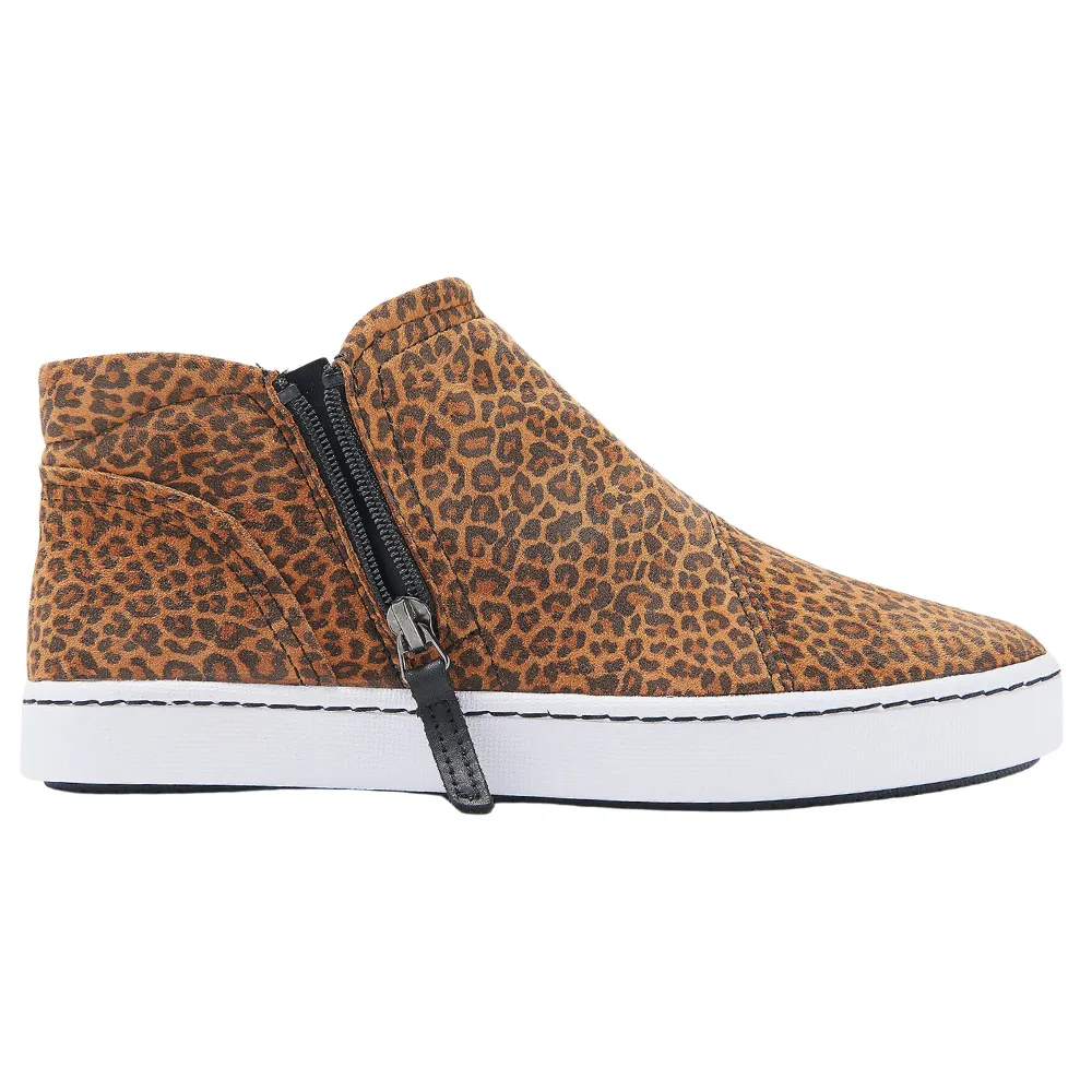 Clarks Pawley Joy Leopard Bootie (Women's)