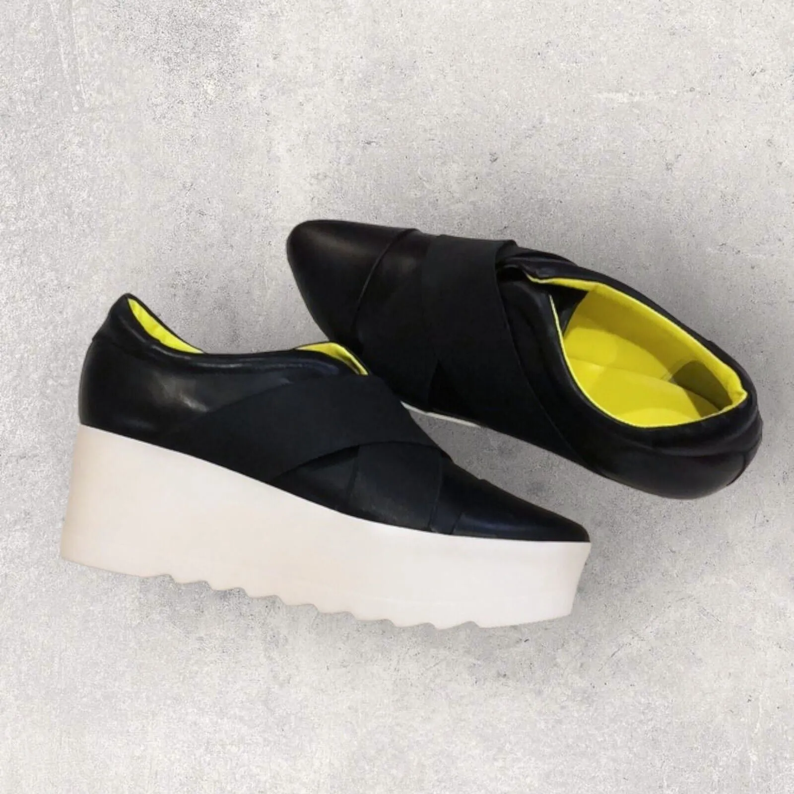 Kendall   Kylie Tasha Black Wedge Sneaker UK 7.5  US 9.5M EU 40.5