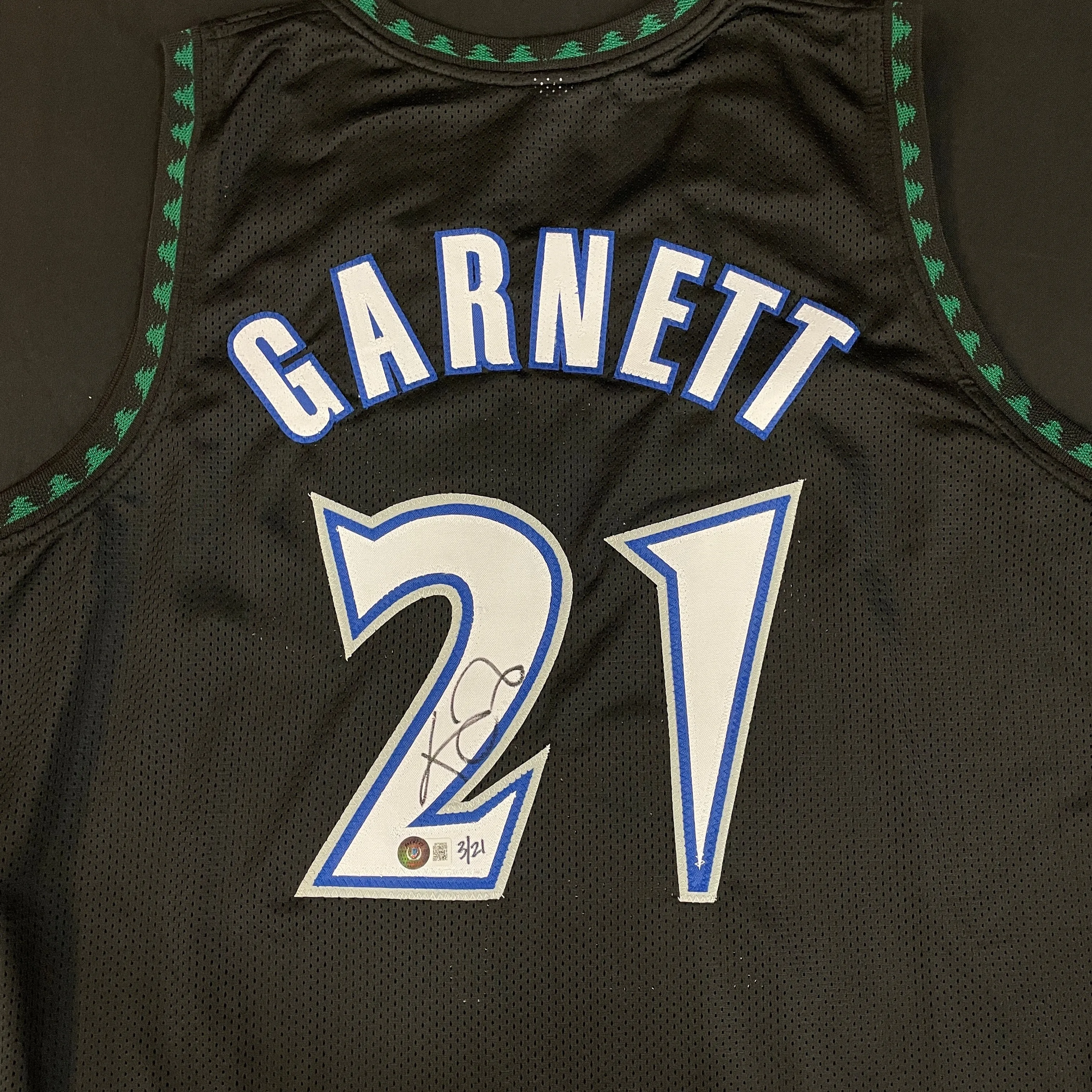 Kevin Garnett Autographed Pro-Style "Sota" Jersey (Numbered Edition)