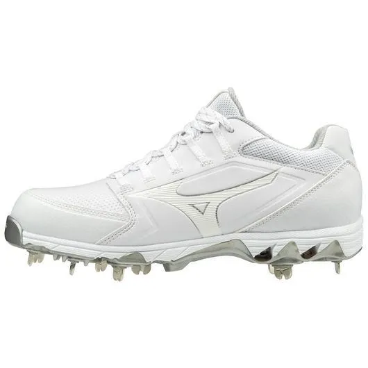 Mizuno 9-Spike Swift 6 Low Women's Metal Softball Cleat: 320588