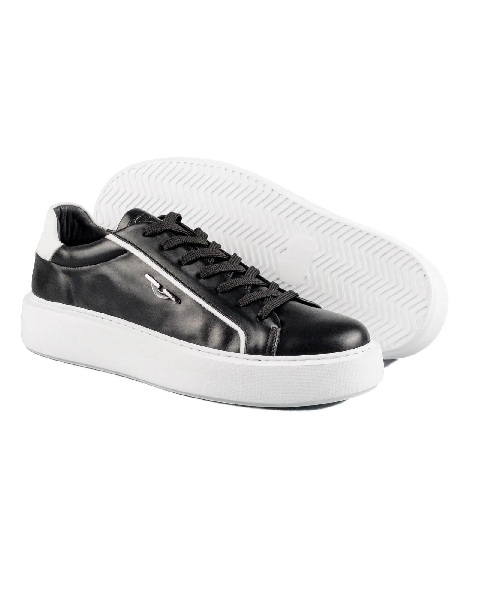 T-Evo Black and White Genuine Leather Men's Sports (Sneaker) Shoes