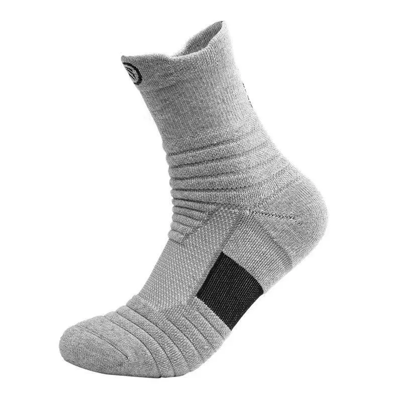 Ultimate Grip Athletic Cotton Socks for Soccer & Basketball: Stay Fresh & Stable