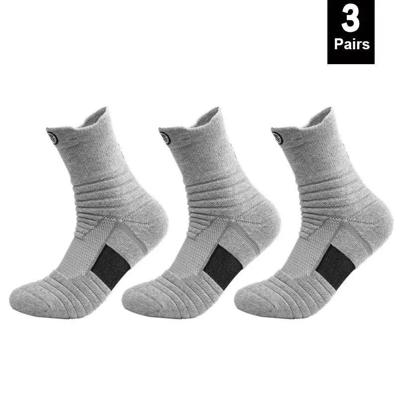 Ultimate Grip Athletic Cotton Socks for Soccer & Basketball: Stay Fresh & Stable