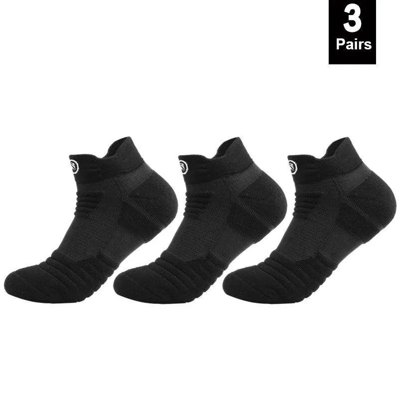 Ultimate Grip Athletic Cotton Socks for Soccer & Basketball: Stay Fresh & Stable